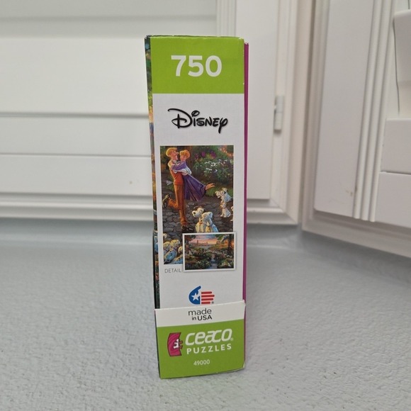 ✨ Disney Thomas Kinkade "101 Dalmatians" 750 pc Puzzle --- NEW!!! ✨ - Picture 2 of 8